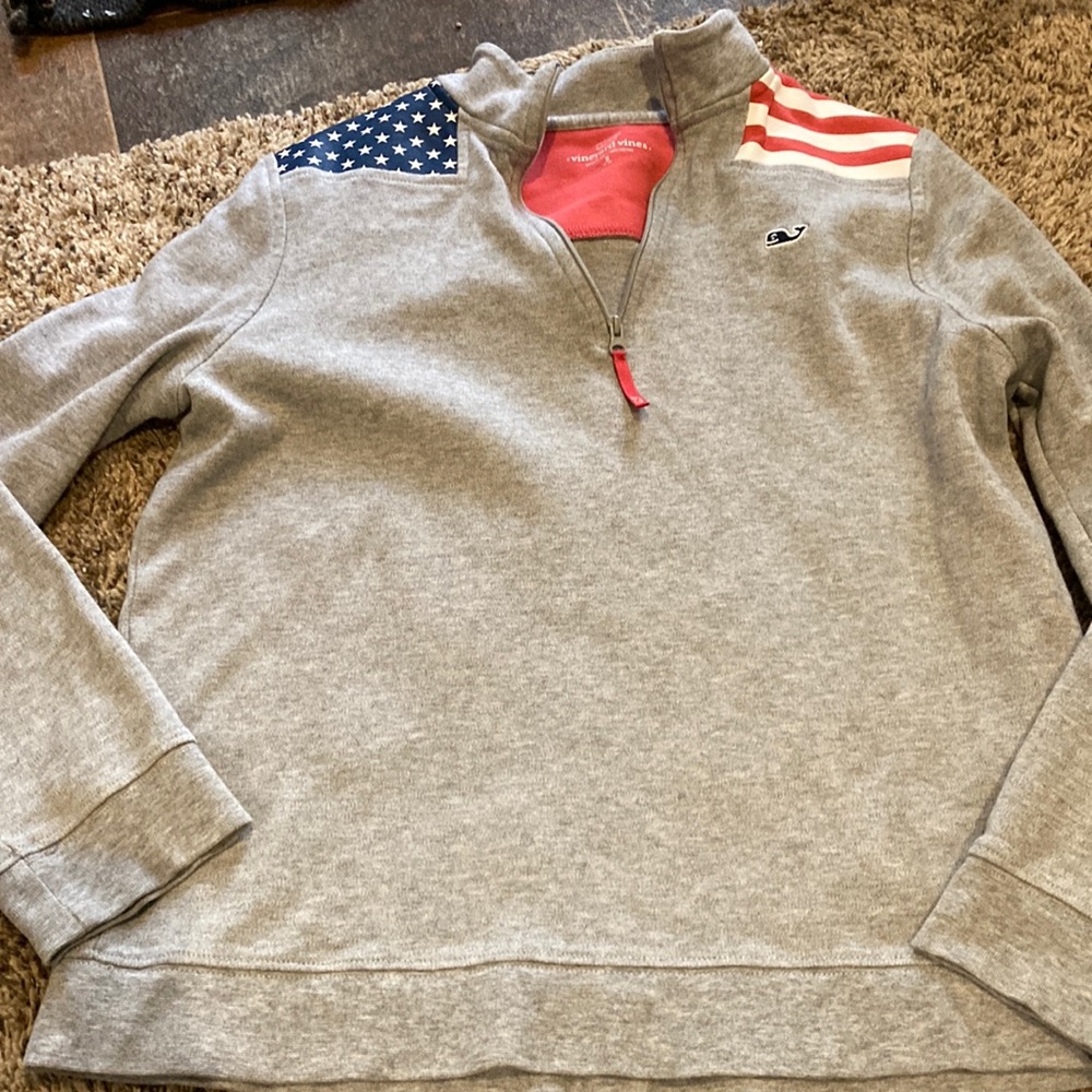 Vineyard vines shep size small